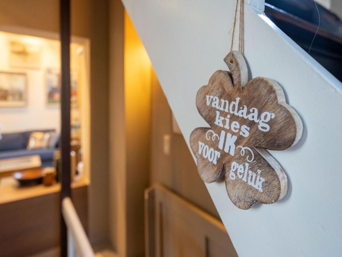 Apartment In Kruibeke At Wissekerke Castle Екстериор снимка