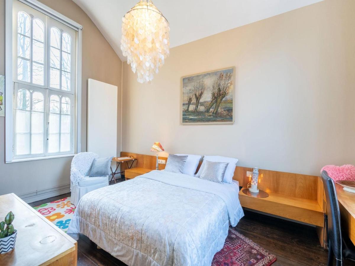 Apartment In Kruibeke At Wissekerke Castle Екстериор снимка